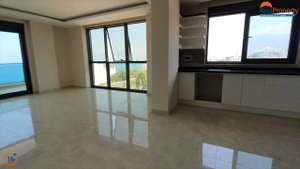 Квартира в Алании на первой линии. Планировка 2+1|| RestProperty