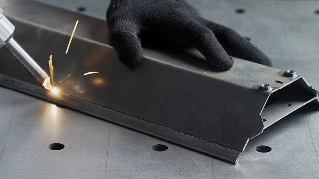 Лазерная сварка стального корпуса смотреть онлайн