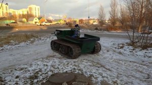 Самодельный гусеничный вездеход испытания