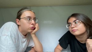 VLOG / ПОЕЗДКА НА ПОЕЗДЕ С ПОДРУГОЙ / ОМСК / 2 дня в ПЛАЦКАРТЕ