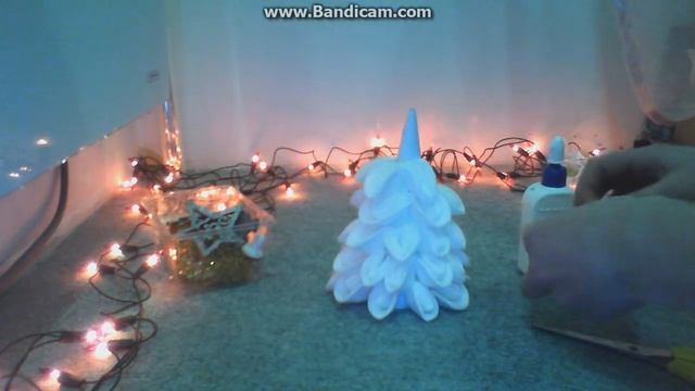 DIY\Елка из ватных дисков\Вариант на Новый Год\ смотреть онлайн
