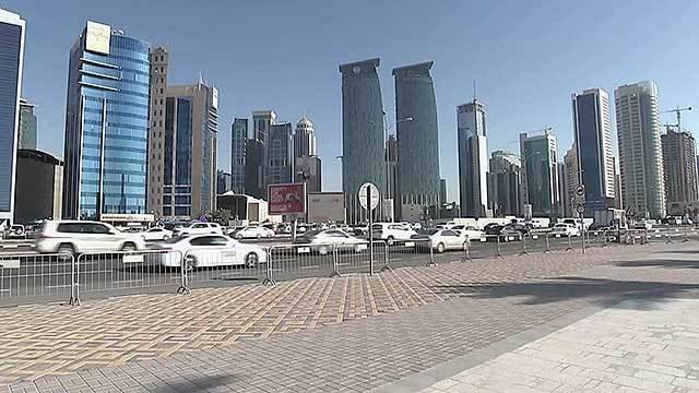 В Катаре страны-экспортеры нефти пытаются договори... ограничении добычи, чтобы стабилизировать цены