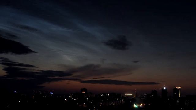 Серебристые облака в Самаре 10.07.2022 смотреть онлайн