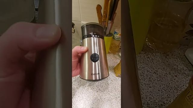 Про кофе. Молю кофе. Обзор кофемолки за 1000 рублей смотреть онлайн