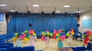 Праздник Осени.Танец с зонтиками. Нулевой класс. Школа - гимназия 6.