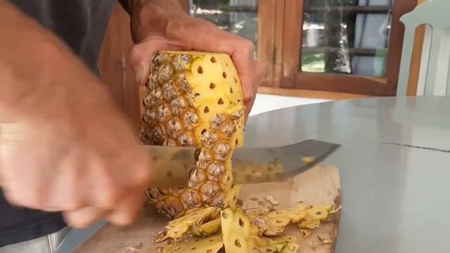 Как правильно есть ананас. смотреть онлайн