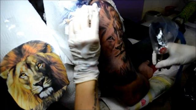 Lion tattoo by Andy смотреть онлайн