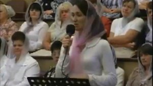 О брюках на женщине.Имеет ли она право....?