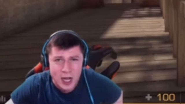 Эминем покинул чат: смотреть онлайн