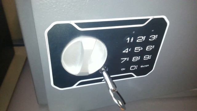 Сейф Aiko с элекронным кодовым замком. Как открыть и перекодировать смотреть онлайн