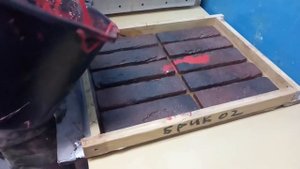 Угловая форма из силикона . Угловой элемент. Угловая форма для гипса "гранит".+ кирпич .