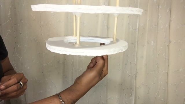 Dollar Tree DIY Halloween Custom Ball Spoon Heads Chandelier / 20 Glam Chandeliers Requested 2019