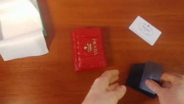 Красный маленький кошелёк - притягивает  ДЕНЬГИ