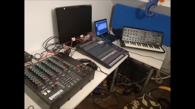 Pink Noise Manufactury - Minimal Techno set #1 смотреть онлайн