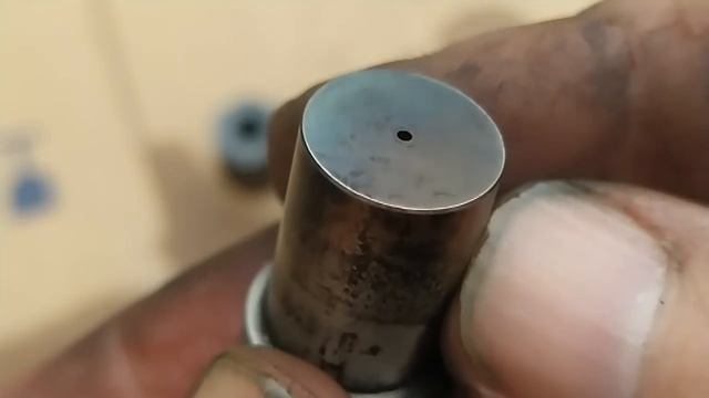 Дизельная форсунка. Дымит на высоких оборотах под нагрузкой. Ищем проблему. Копеешную. смотреть онлайн