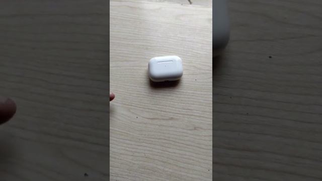 как синхронизировать два разных наушника air pods pro смотреть онлайн