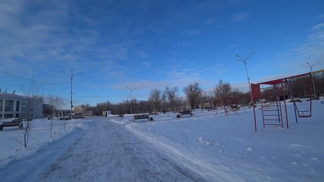 Сквер ДК Нового Майкудука со стороны улицы Белинского 26 ноября 2021 года снято на 4К