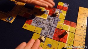Каркассон. Крепость. Обзор настольной игры от Игроведа