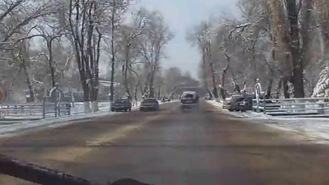 Тараз (Джамбул) Путь от Горбатого моста, Мира, Абая, Комм-кая, мимо мавзолея Карахана, Ворошилова смотреть онлайн