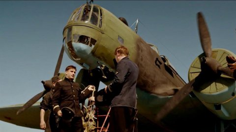 В широкий прокат выходит фильм о подвиге советских летчиков "1941. Крылья над Берлином"