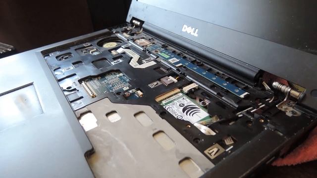 Ремонт Dell Vostro 1310 как узнать  название шлейфа Repaire Trail Name