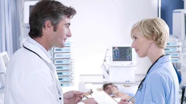 10 признаков того, что на вас ПРОКЛЯТЬЕ смотреть онлайн