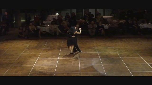 Orlando Paiva Jr. & Laura Tate Dance Argentine Tango