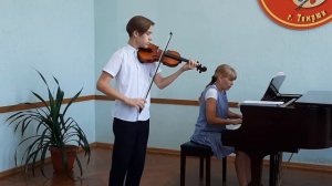 Ж.Массне "Размышление" исполняет Никуличев Ярослав