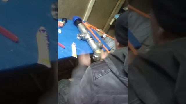 Как правильно наматывается лен на резьбу смотреть онлайн