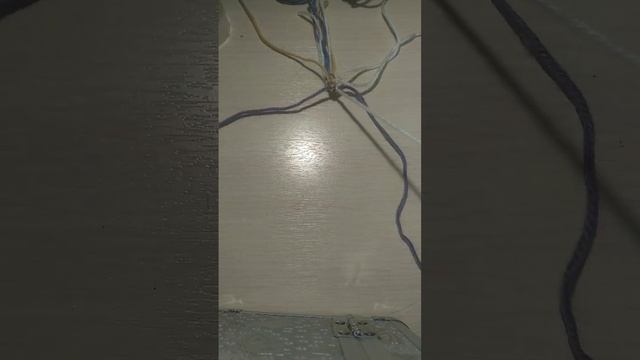 Как сделать браслет из ниток МАКРАМЕ смотреть онлайн