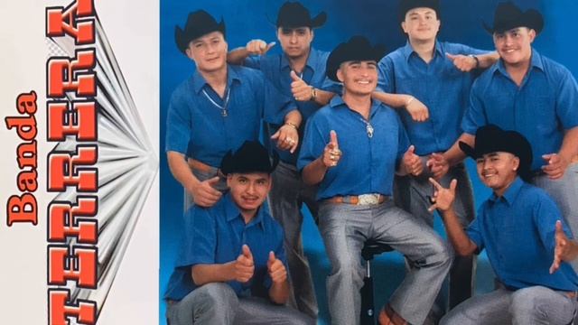 Polka Banda terrera ala luz de una vela смотреть онлайн