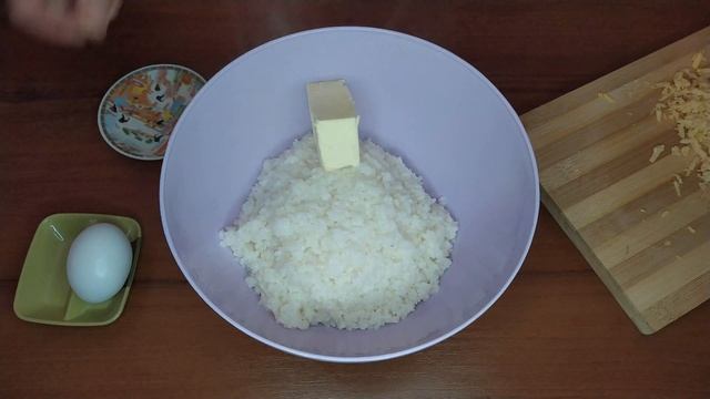 Сицилийские аранчини.  Рисовые шарики с мясной начинкой.