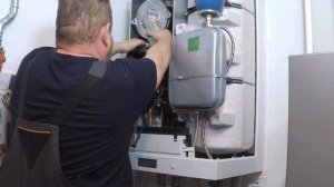 Конденсационный котел, техническое обслуживание. Проверка и чистка Vissmann Vitodens 111