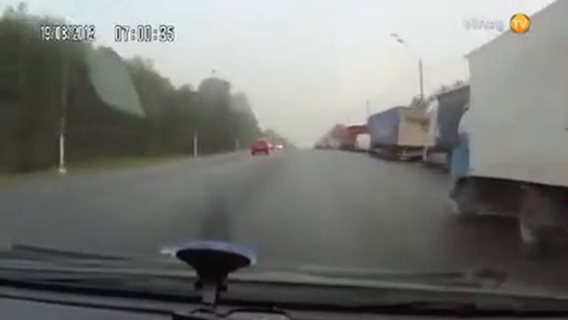 Если спите за рулем, ставьте будильник.Прерванный сон смотреть онлайн