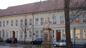 5 класс 6 урок Иоганн Себастьян Бах. Жизнь и творчество.mp4