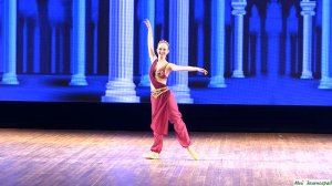 Елена Кузнецова. Вариация из балета Л. Минкуса «Баядерка»