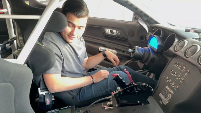 ASI ES EL MUSTANG MAS RÁPIDO DEL MUNDO | Cobra Jet || Apis Bueno смотреть онлайн