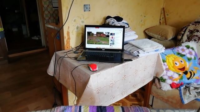 Миллион просмотров на ютубе!!! Как я смотрю видео моих друзей...