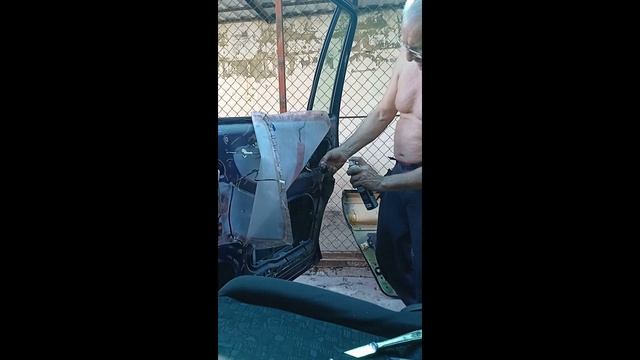 ОПЕЛЬ ЗАФИРА . Профилактика проводки задних дверей . смотреть онлайн