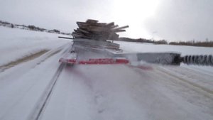 Грузопассажирские сани для снегохода. Испытание досками