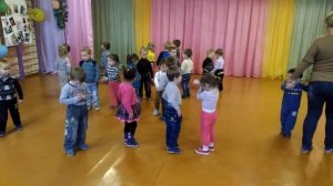 Танец "Полечка для мамочки"