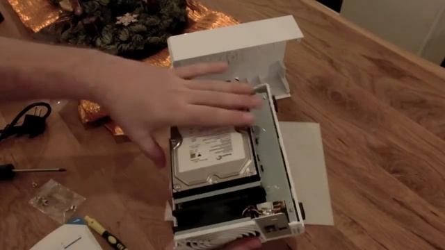 HOW TO Synology DS215j Einbau einer Festplatte