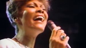 Dionne Warwick - I'll Never Love This Way Again