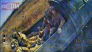 Сэлфи ВСУшников от FPV дрона