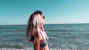 На пляже / Vlog  с моря / Лето /  в купальнике / Гуляем по пляжу