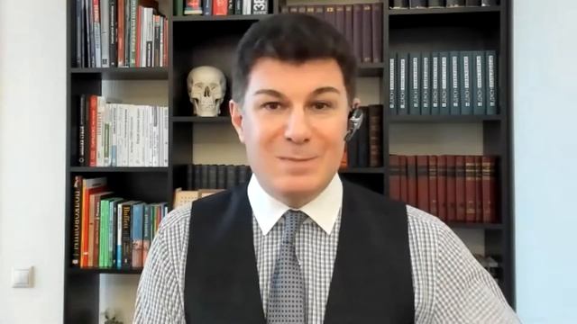 Под колпаком 018. Эффективный сон. Макс Колпаков и Олег Брагинский смотреть онлайн