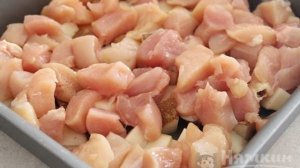 Картофель запеченный с курицей и беконом
