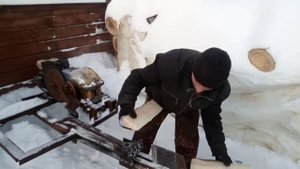 Дровакол редукторный против ручной колки дров