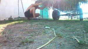 ✔️В деревне  СДЕЛАЛ самодельный прицеп .Мотоблок Ока МБ .Взял два колеса И мост от ВАЗА.