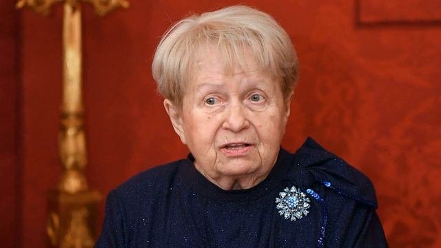 1 Канал Сообщил..Скончалась Композитор Александра...